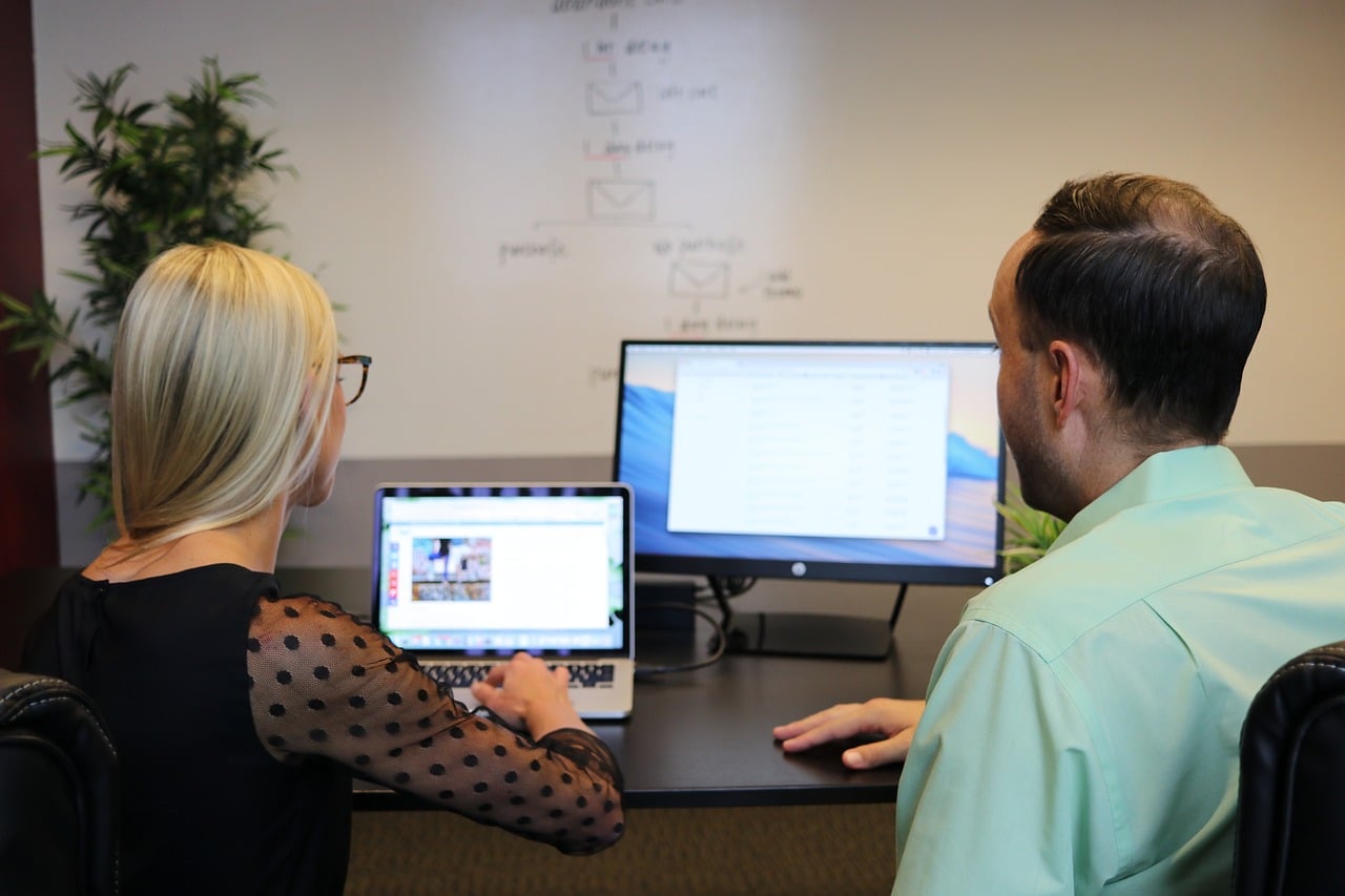 The Importance of Building Social Media Communities
